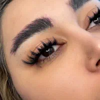 اولین آکادمی تخصصی مژه در بروجرد