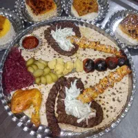 سرآشپز و آشپز غذا ایرانی و فسفود(تهرانم)