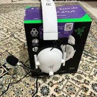 V2x هدفون ریزر