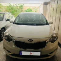 سراتو 2015 بیرنگ