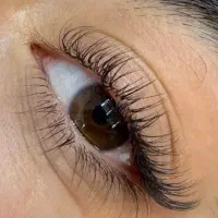 کاشت موقت واکستشن مژه