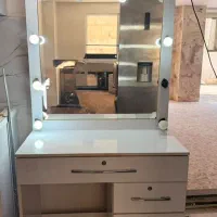 میز آرایش