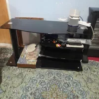 میز ال سی دی شیشه ای