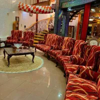 استخدام در مطب و مدل در کلینیک زیبایی