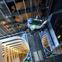 پیج رولپلاک شستشونماکار در ارتفاع بدون داربست راپل