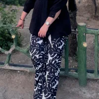 شلوار طرح برگ