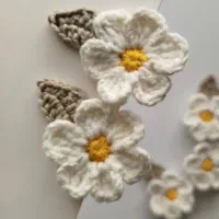 فروش گلسرهای بافتنی