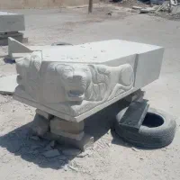 سنگ قبر معدنی