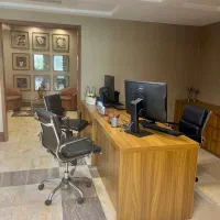 نیروی خدماتی خانم