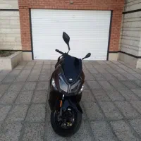 sym j200