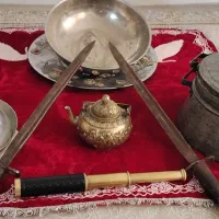 اشیاء عتیقه دیگ مسی ظرف قاجاری قوری برنزی تایلندی
