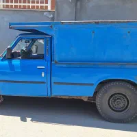 نیسان دوگانه کارخانه