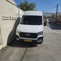 مینی بوس هیوندا اچ ۳۵۰ آماده به کار
