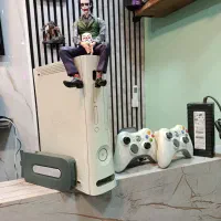 کنسول Xbox 360 به همراه هارد و بازی‌های به‌روز