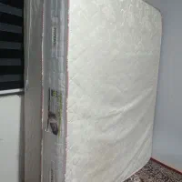 تشک و زیر تختی هتلی