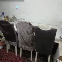 میز نهارخوری