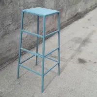 چهار پایه|صندلی و نیمکت|نمین, |دیوار