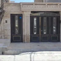 زیر زمین مسکونی و تجاری