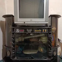 میز و تلوزیون