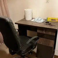 میز تحریر و صندلی