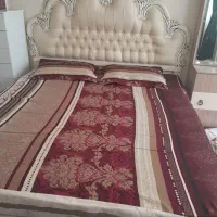 تخت دو نفره