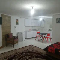 سوئیت مبله بسیار تمیز بدون پله همکف