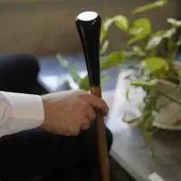 عصا شاهی مدل آرتمن بدنه طلایی مسی