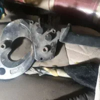 قیچی کابل بر آمریکایی