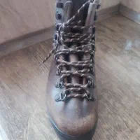 کفش کوه نوردی اسکارپا
