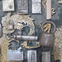 چنتا وسیله انتیک یه جا فروخته میشه