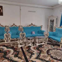 فروش مبل هفت نفره ب همراه میز نهار خوری ۴ نفره