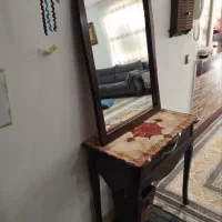 آینه و کنسول
