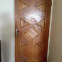 درب ساده آپارتمان سالم