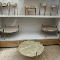 ظرف سنگی پایه دار