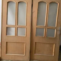 درب ورودی با چهار چوب