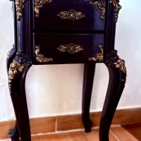 میز تلفن سلطنتی
