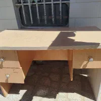 میز چوبی