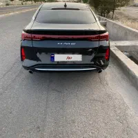 کی ام سی جی سون مشکی ۱۴۰۳