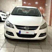 جک j5 اتوماتیک آپشنال