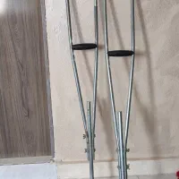 عصای زیربغل جفتی ،سالم و قابل تنظیم