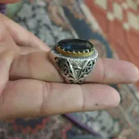 انگشتر توپاز
