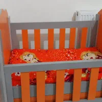 تخت کودک در حد نو