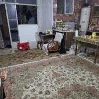70متری طبقه همکف از دو طبقه ، حیاط دار رو به آفتاب