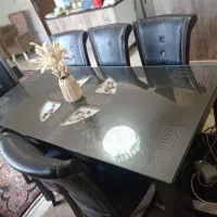 فروش فوری مبل و میز ناهارخوری