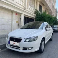 رانا پلاس پانوراما +TU5 مدل 1401 درحد صفر