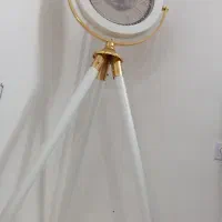 ساعت ایستاده