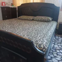 تخت خواب دو نفره با تشک