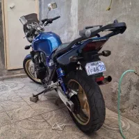 cb 400