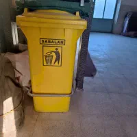سطل زباله بزرگ پدالی