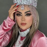 آموزش و خدمات میکاپ